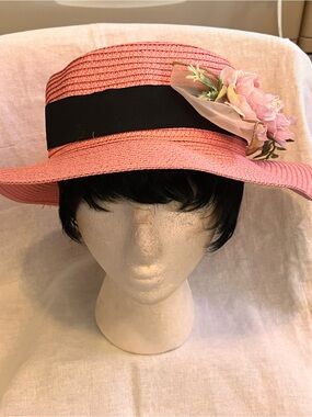 Women’s Pink Straw Sun Hat with Black Band and Floral Accent
